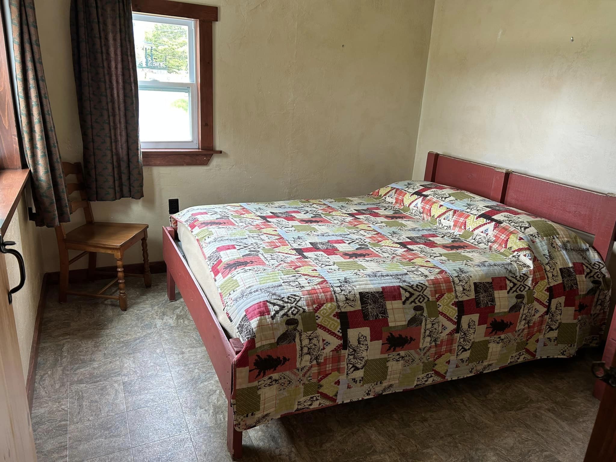 Cabin 7 Cozy Cove Cabins